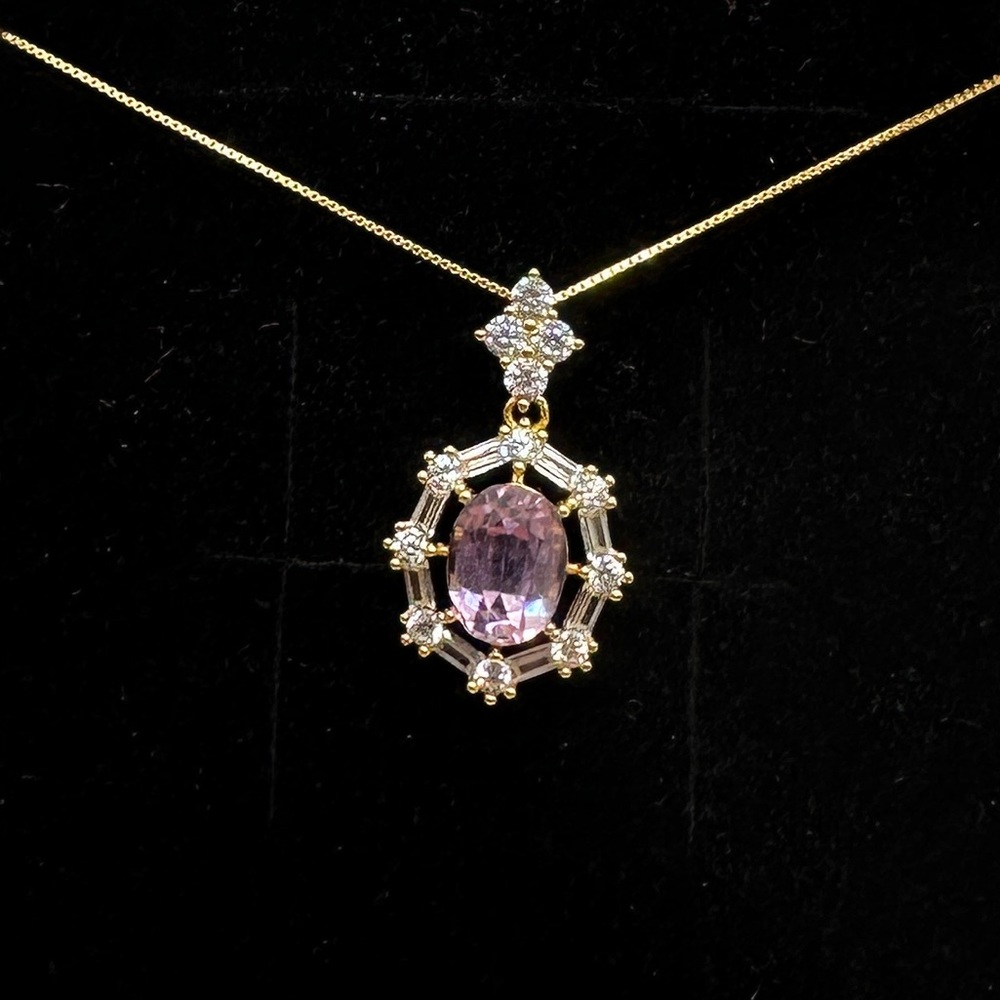 Sparkling natural kunzite pendant sterling silver